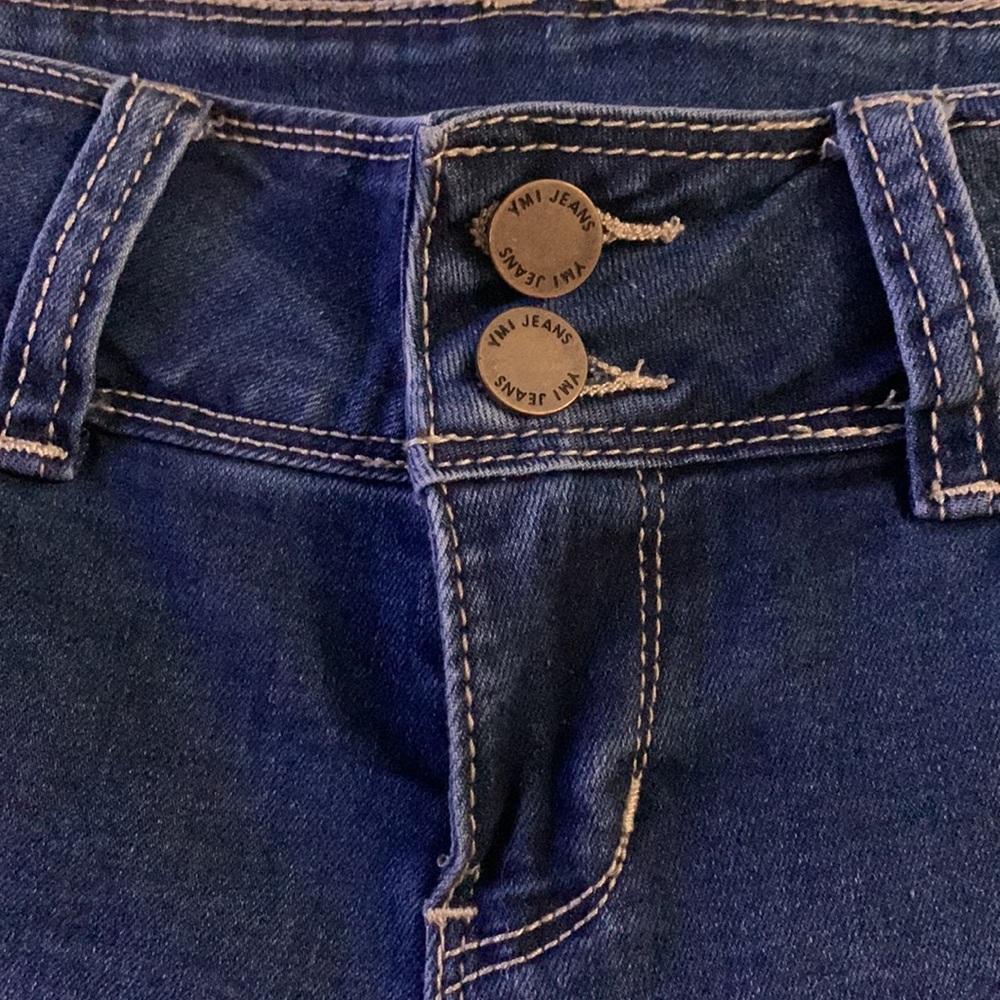 Wanna Betta Butt? YMI Shorts - Picture 6 of 13